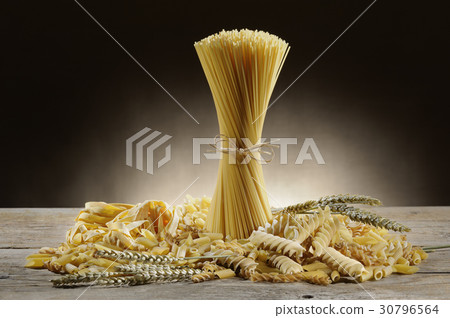 pasta pasta 30796564
