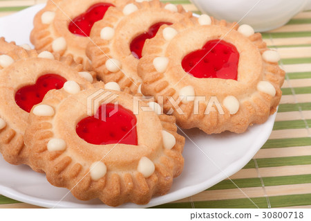 cookie with heart  jelly and cup of coffee bambo 30800718