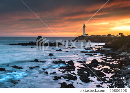 Pigeon Point 30806308