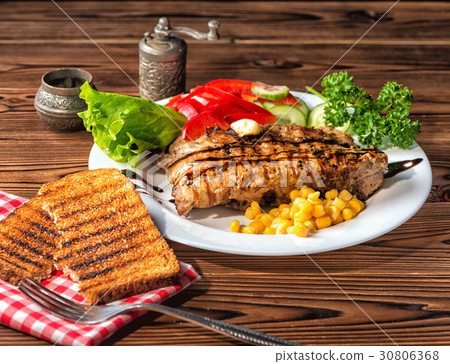 roasted meat and vegetables, toasted, grater roasted meat and vegetables, toasted, grater 30806368