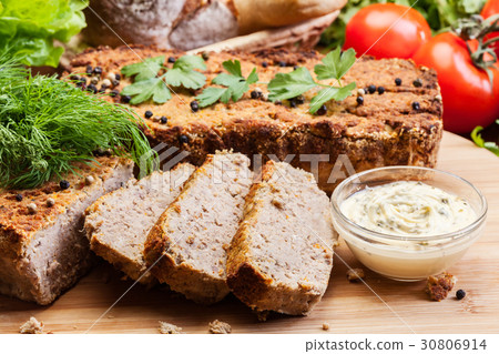 Traditional delicious meat pate with vegetables 30806914