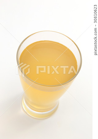 Apple juice 30810623