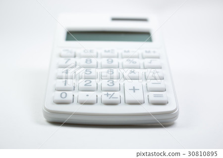 一個計算器 30810895