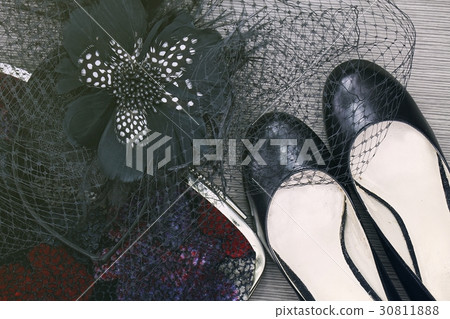 Female image to the party. Stylish set for girls. 30811888