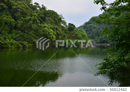 風景 湖 慈湖 後花園 花園 後慈湖 船 椅 藤椅 樹 水 大溪 桃園 觀光 蔣公 蔣介石 蔣中正 風景 湖 慈湖 後花園 花園 後慈湖 船 椅 藤椅 樹 水 大溪 桃園 觀光 蔣公 蔣介石 蔣中正 30812482