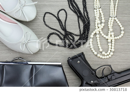 Stylish accessories set for girls and Gun. 30813718