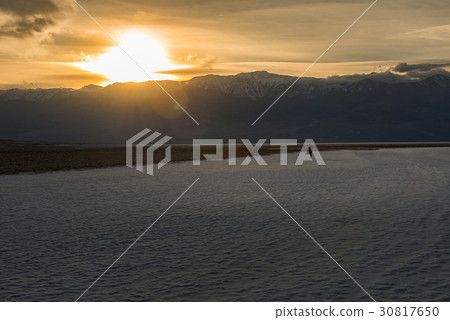 Badwater Basin, Death Valley National Park 30817650