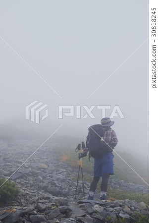 Mountain climbing Mt. Ogigatake · bad weather (gas) 30818245