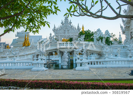 Wat Rong Khun The White Temple 30819567