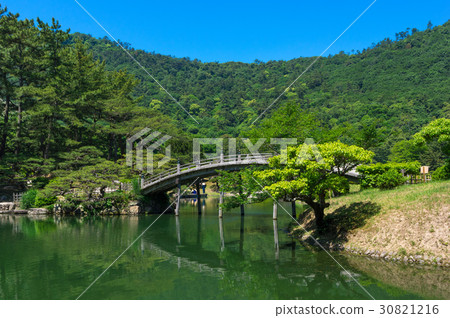 Kuribayashi公園（香川縣）南湖，Hogetsu橋樑拍攝於2017年5月 30821216