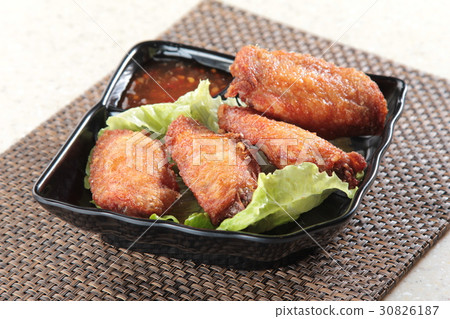 deep fried chicken 30826187