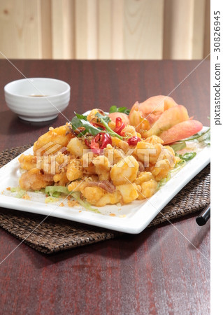 deep fried chicken 30826945