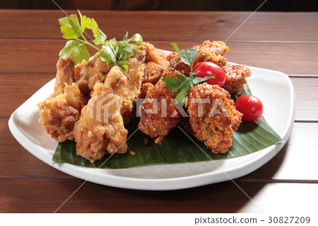 deep fried chicken 30827209