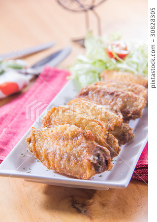 deep fried chicken 30828305