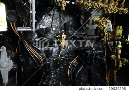 在廣島存放的蒸汽機車 30829398