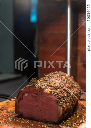 Carving Wagyu beef 30834425