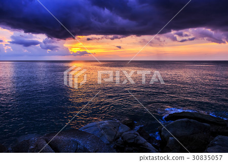 Dramatic Sunset in Thailand 30835057