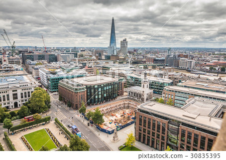 Panoramic view of London England 30835395