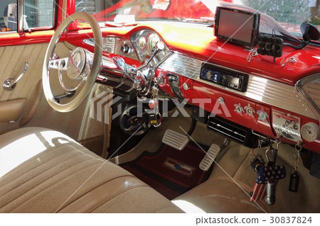一輛車 30837824