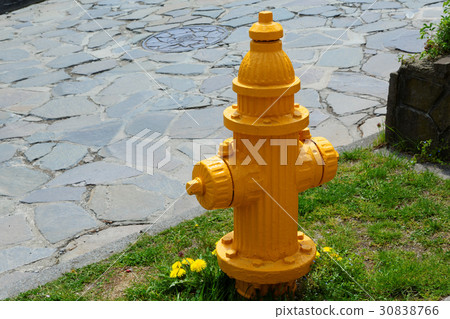 Hakodate type three system ground type fire hydrant Hakodate type three system ground type fire hydrant 30838766