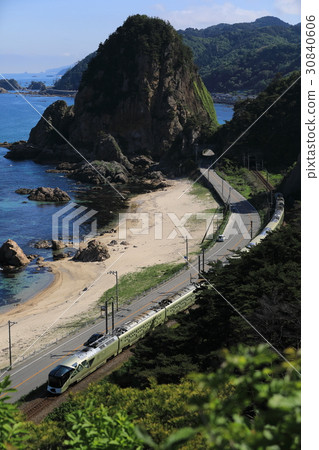 Sasagawa沿著溪流四季奔跑 30840606