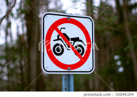 4x4 prohibited no quad in trail forest path sign 4x4 prohibited no quad in trail forest path sign 30846104