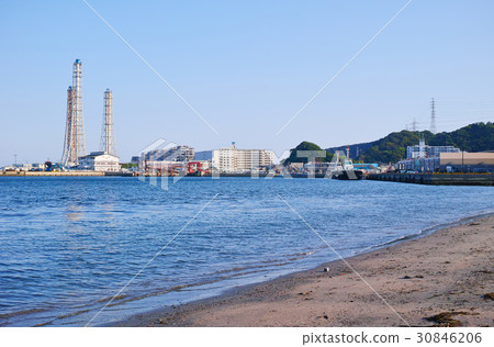 Coastal scenery of Kurihama where thermal power plant can be seen 30846206
