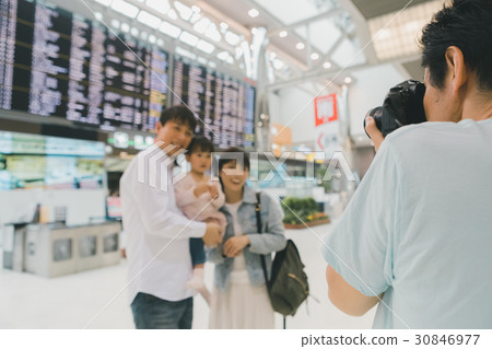 機場 家庭 家族 30846977