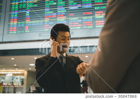airport, businessman, gents 30847868
