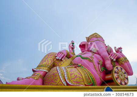 Pink Ganesha Statue at Saman Rattanaram 30854673