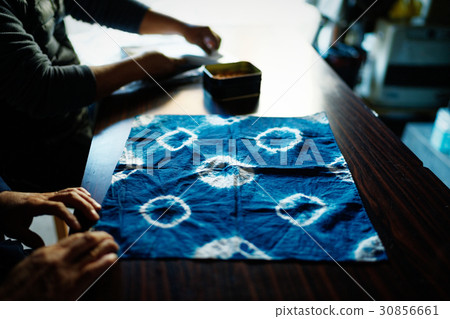 Aizen tie dye 30856661