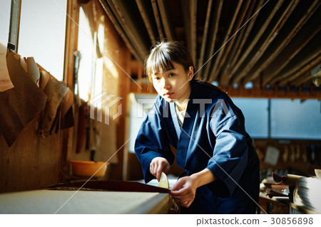 靛藍染料手女士 30856898