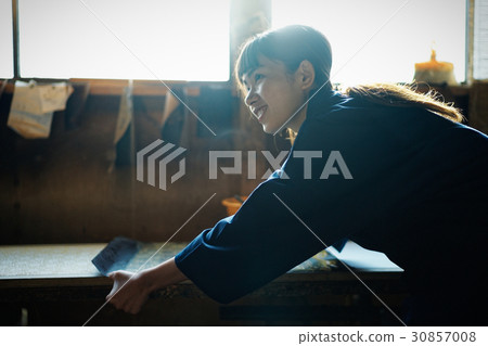 靛藍染料手女士 靛藍染料手女士 30857008