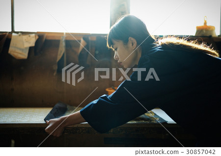 靛藍染料手女士 30857042