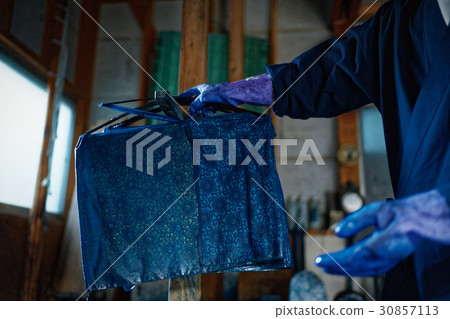 靛藍染料手染染色 30857113