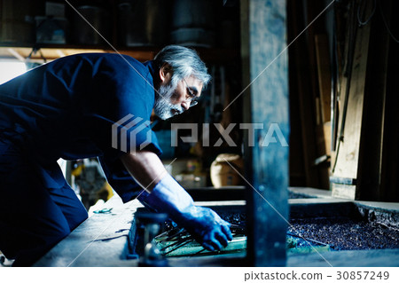 Indigo dye hand dye dyeing man 30857249