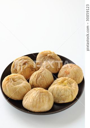 Dried fig 30859123
