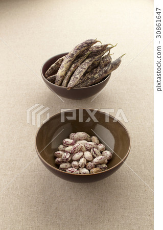 kidney bean kidney bean 30861647
