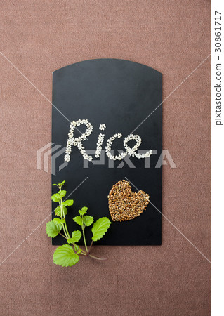 Ancient rice, rice, taro leaves Ancient rice, rice, taro leaves 30861717