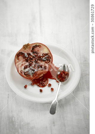 Pomegranate Pomegranate 30861729