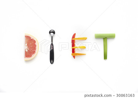 Grapefruit, measuring spoon, bell pepper, celery, diet 30863163