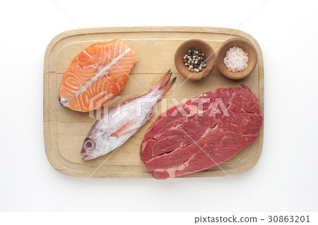 Chopping board, salmon, sea bream, beef, fillet, pepper, salt 30863201
