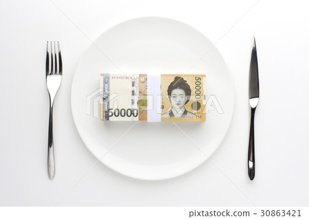 Fork, knife, plate, ommondon 30863421