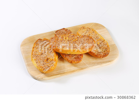 Cinnamon Flavored Rusks 30868362