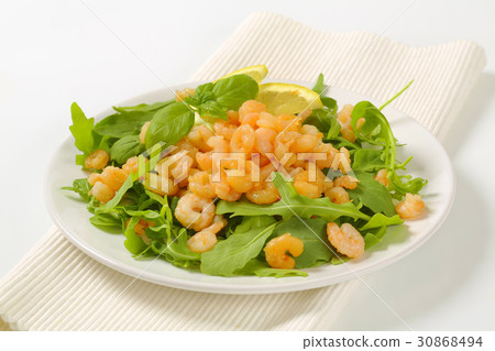 Spicy shrimps with salad greens Spicy shrimps with salad greens 30868494