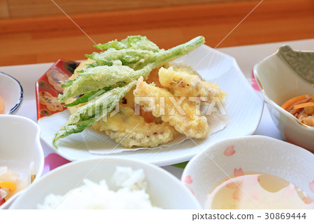 Tasty tomorrow leaves and octopus Tengoku Ryu set meal 30869444