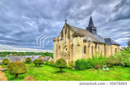 Collegiale Saint-Martin de Candes, a church on the Collegiale Saint-Martin de Candes, a church on the 30878864