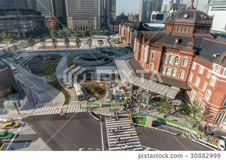  Tokyo Station 30882999