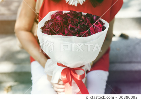 Photo Gradient Style with Valentine Rose Bouquet Romantic Happy Photo Gradient Style with Valentine Rose Bouquet Romantic Happy 30886092