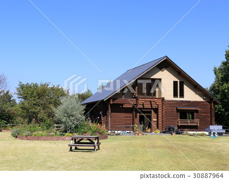 A villa 30887964